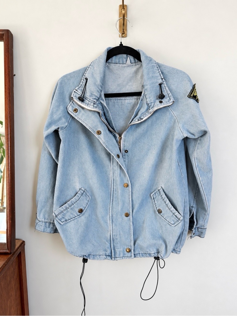 Title: Soft Light Wash Denim Utility Jacket USS Enterprise Patch Large Y2K
